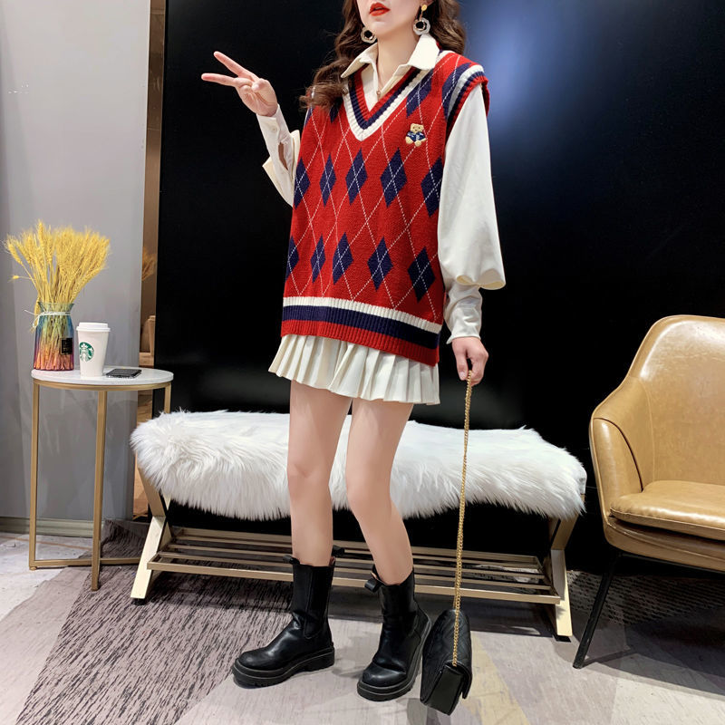 Красные вязаные жилеты для жен – обзор и цена Winter Clothing Aesthetic